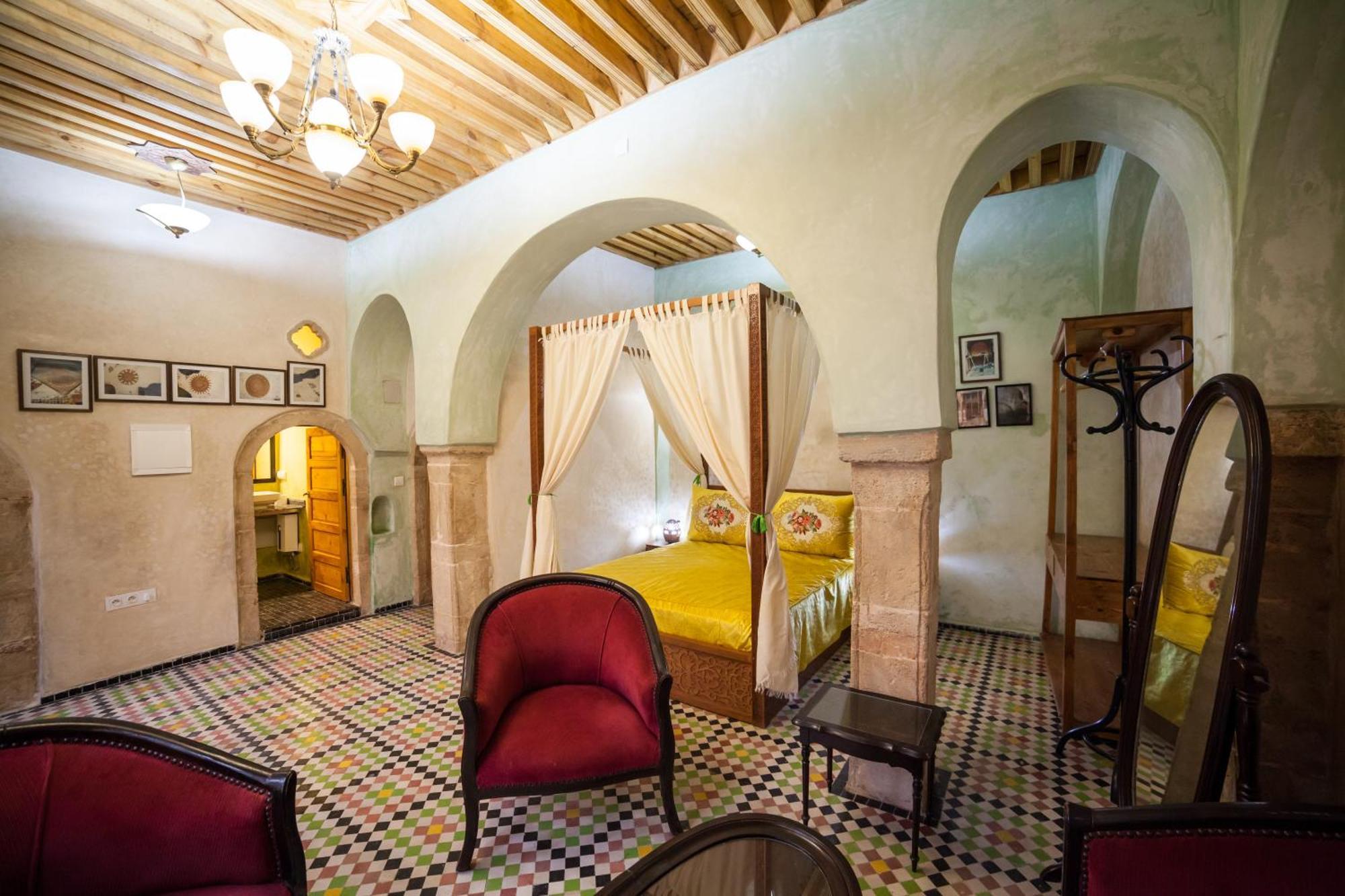 Dar Shaeir Bed & Breakfast Rabat Ruang foto