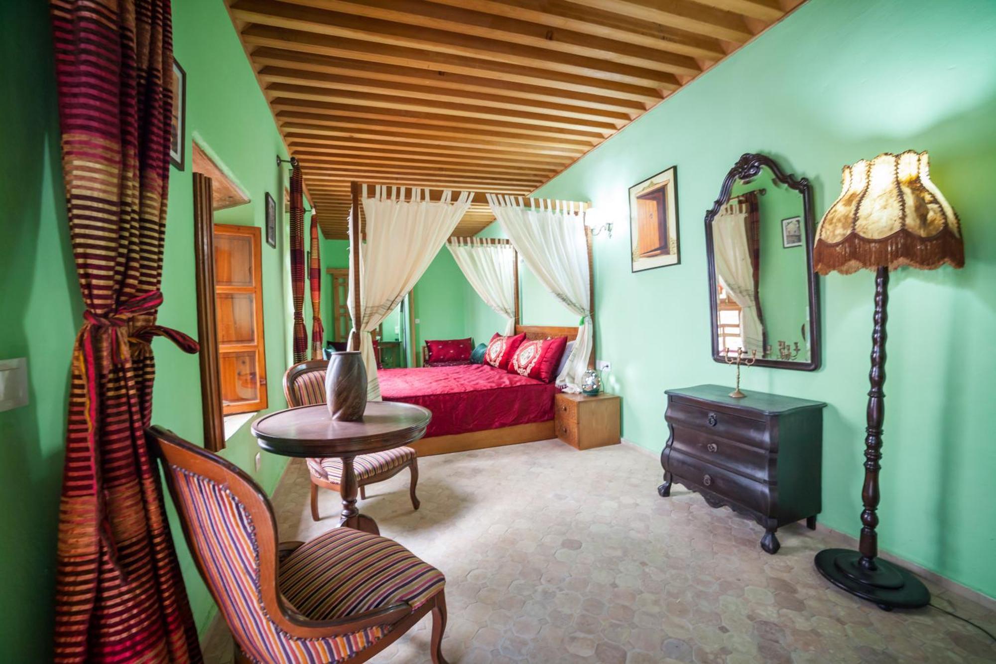 Dar Shaeir Bed & Breakfast Rabat Ruang foto